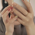 大人可愛いナチュラルネイル DN048