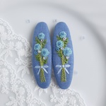 (7㎝)大人可愛い 薔薇の花束 刺繍パッチンピン