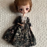 ハルモニアブルーム＆ネオブライス アウトフィット  ボタニカル花柄ピンタックワンピース黒ドール服　