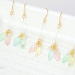 ミニ若葉のピアス　(両耳用）