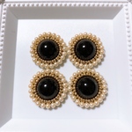 P123 ハンドメイド　ビーズ刺繍　カボション