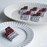 板チョコ ブローチ(回転ピンタイプ)