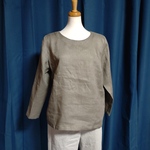 【sale】リネンシンプルトップス〜薄茶？〜