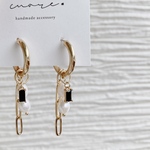 【再販×2】black glass charm×chain pierce
