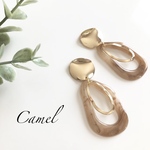 モカマーブルゆがみフープピアス／イヤリング