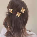ツインヘアピン　ゴールドフラワー　ヘッドドレス　ブライダル　ウェディング　結婚式　ヘアアクセサリー