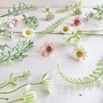 小花とグリーンの花材詰め合わせ.*🍃花材・造花・アーティフィシャルフラワー・パーツ