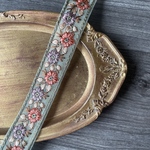 インド刺繍リボン　花　インド刺繍　スパンコール　刺繍リボン　リボン　りぼん　※普通郵便はお届けに1週間近くかかります。お急ぎの方は必ずクロネコヤマトをお選びください