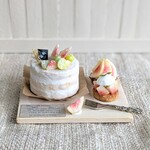 ミニチュアスイーツ 【いちじくのネイキッドケーキのセット】