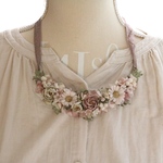 オーダー様専用　布花　ピンクベージュの花畑ネックレス　