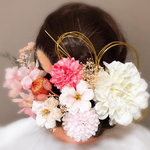 アネモネが可愛い♡たっぷり木の実と紫陽花の髪飾り☆成人式　髪飾り    卒業式　ゴールドのドライフラワーかすみ草