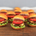 【カスタム可】フレッシュトマトバーガー