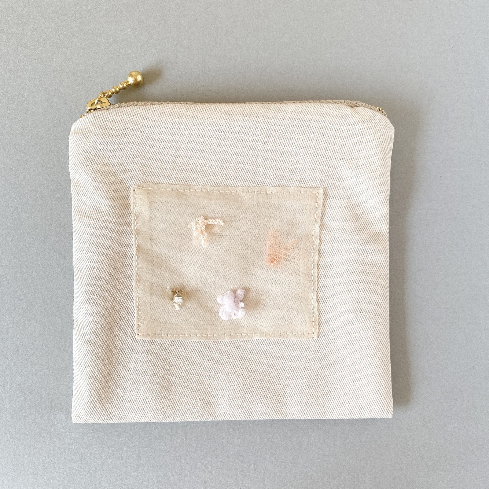新作✨】オーガンジー刺繍ポーチ ナチュラル《12cmファスナー