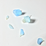 紫陽花のかけらシリーズ、アシンメトリーピアス(その1)
