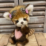 胸にピンク💗ハートのレッサーパンダちゃん