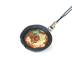 『ピリ辛でやみつき！』担々麺のミニチュアフード・ストラップ♪