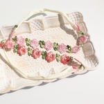 送料無料🎀2色展開🌹バラのヘアバンド　(ベビー/キッズ/ヘアバンド/花/フラワー/薔薇/バラ/バースデイ/ハーフバースデイ/お誕生日)