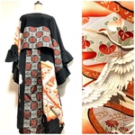 SALE!和装　裾ふっくらワイドパンツ×ゆったり和風トップス　セットアップ　スーツ　和柄　大島紬×黒留袖鶴　着物リメイク