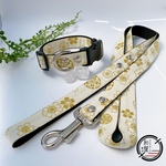 HAPPY BAG🎍《和柄 白色 花紋文様》犬首輪・リード  セット ～ 中型犬 2cm幅 Dog collar＆dog leash