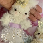 【新作】⭐︎手編み⭐︎ふわふわちゃんキーホルダー🐇（白）