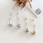 【金アレ対応】✩2color✩ひねりスティック×小粒フラワー𓐍ピアス/イヤリング　ゴールド　シルバー