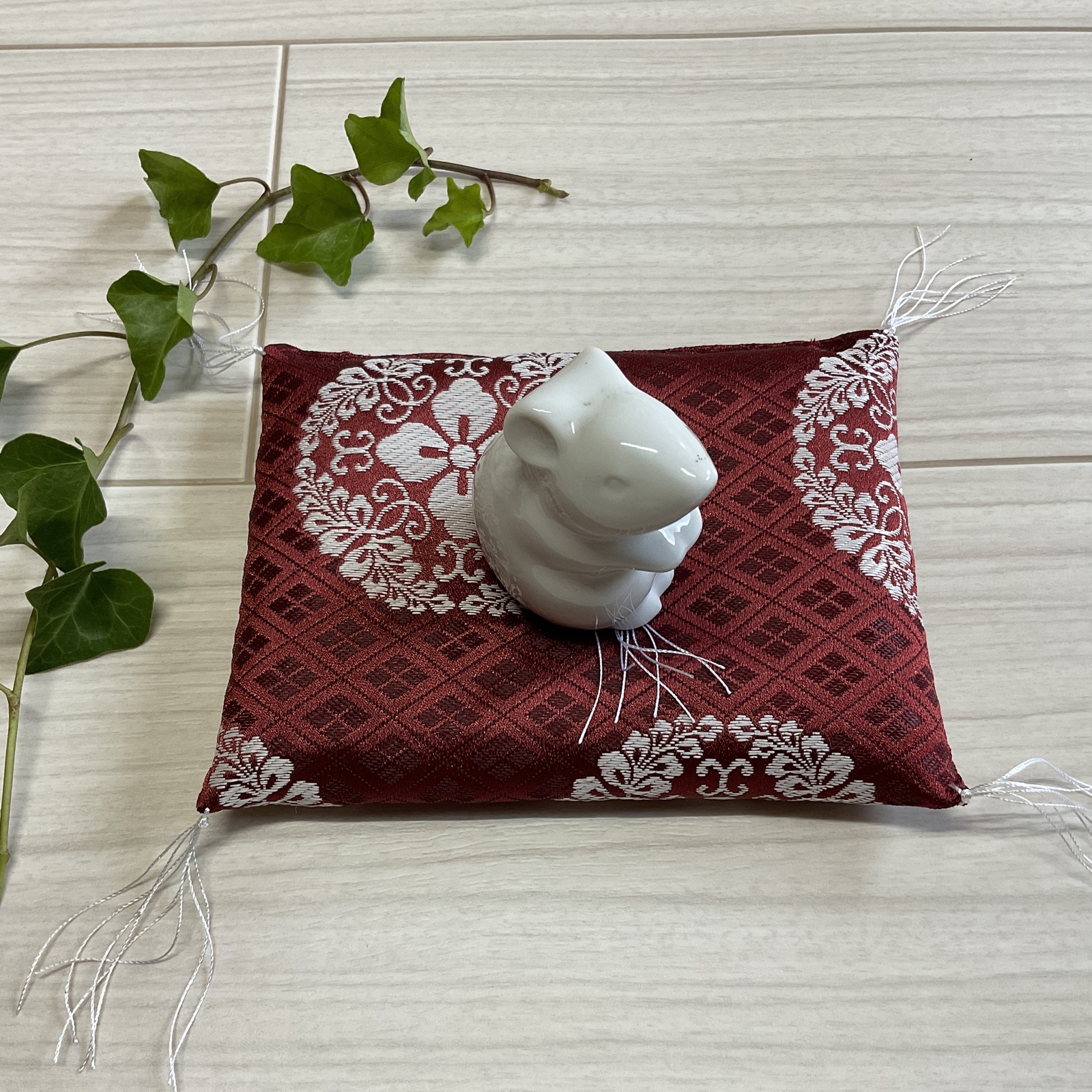 ★オーダーページ★ ミニ座布団「青海波」置物用 ハンドメイド ミニチュア ミニ座布団 青海波柄 10cm角 4枚セット 置物用 その他インテリア