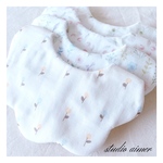 [   botanical cotton bib   ]   名入れ  スタイ  刺繍  ガーゼ  出産祝い  ラッピング  女の子  男の子