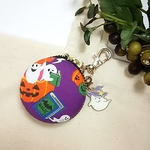 ・ハロウィンのマカロンポーチ・紫色・おばけのチャーム付き　＃79