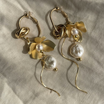 ゴールドフラワーアクセサリー❁⃘*.ﾟ
