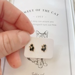 黒猫ピアス　樹脂ピアス