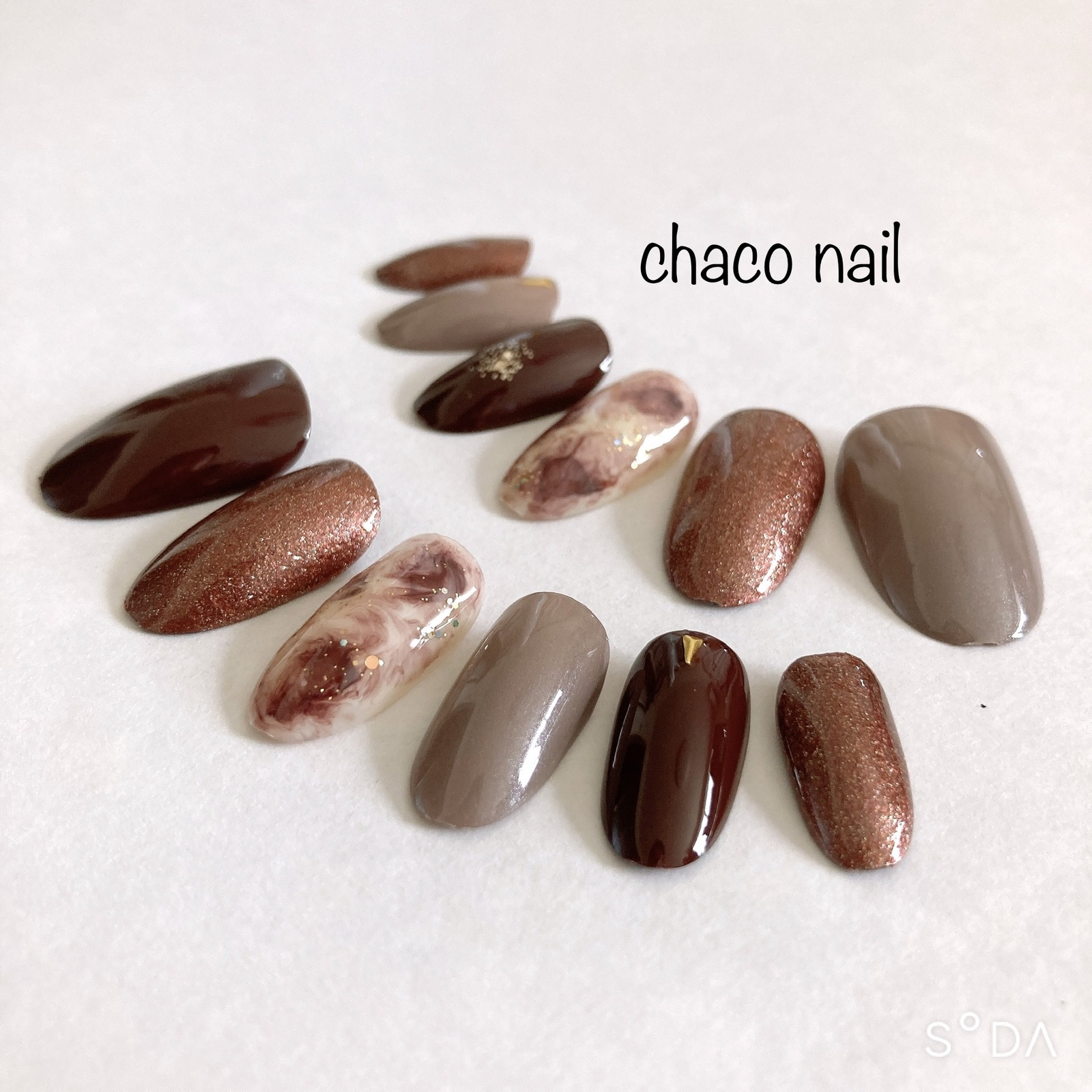 チョコブラウン ネイルチップ 0_5b4e0095cdaf1b776005751e162f