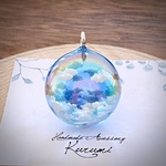半球の雲レジン   虹の空