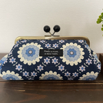 レトロポップ花柄　がま口ポーチ　
