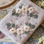 R4刺繍　ブックカバー　リネン　グレイッシュピンク