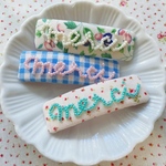 Merci ビーズ刺繍のぱっちんピン【C】