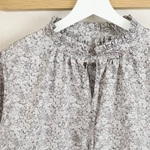 12/19までの限定SALE♡リバティ＊フリルネックブラウス（9号)