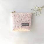 夜用も入るサニタリーポーチ　化粧ポーチにも　/sweet pond