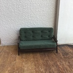 1／12  ドールハウス　2人用ソファ(レトロ調　アンティーク　ヴィンテージ風 ) ミニチュア家具　什器