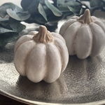 白かぼちゃの置物