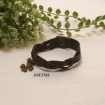 編み込みレザーブレスレット四葉のクローバー