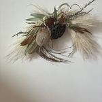【期間限定SALE・送料無料】ドライフラワー　壁飾り　リース