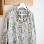 【本日１日限定SALE♡】リバティ＊フリルネックブラウス（11号)