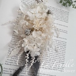 h.s.y_accessoryさまご予約品【壁掛けコサージュ】ナチュラルホワイト プリザーブドフラワー 
