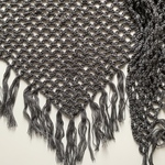 ふわふわフリンジショール　バレエ　三角ショール　グレー