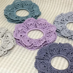 SALE🌟ウオッシャブルコットンで編んだモノカラーのレーシーなシュシュ/2色からお選び頂けます♪ 2.アイリス 4.グレー 5.ベージュSOLD OUT/送料無料