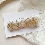 🦋‪蝶とフラワーのレジンヘアクリップ    ヘアクリップ        ドライフラワー    ホワイト