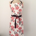 再販！beige×pinkの花柄エプロン
