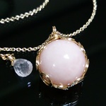 🐱セール品//K14GF*宝石質ピンクオパールのワイヤーラッピングネックレス