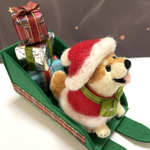 クリスマス🎄ソリに乗って🛷プレゼントを届ける柴犬サンタさん🎅羊毛フェルト