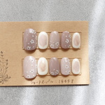 【現品・アウトレット】淡色小花柄ネイル ブラウン ベージュネイル [ショートオーバル:15458](小さめ〜平均) ※現品販売、即日発送